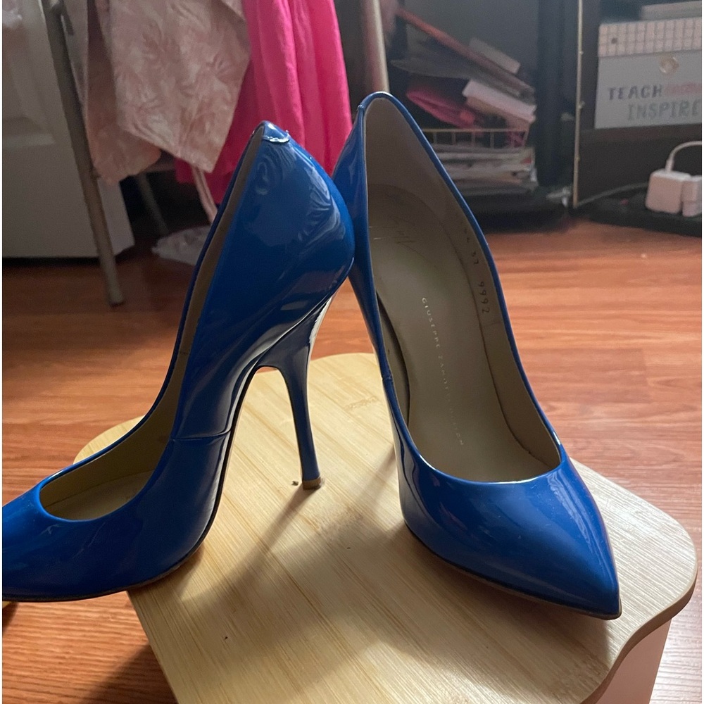 Giuseppe Zanotti Cobalt Blue Heels. Patent Leather. Size 37. Never worn. No box